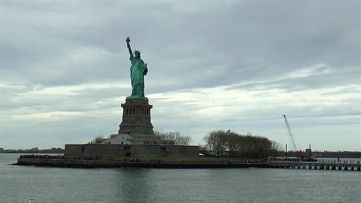 조각 여행 건축양식 국립공원 사람없음 건물 조각상 미국 자유 프랑스 보트 큼 심볼 뉴욕 네비게이션 맨해튼 천연기념물 구리 랜드마크 전국 MP4 해외동영상 클립영상 건축물 공원 건축 유럽 컨셉 북아메리카 배_교통 조형물 원소 크기 동영상 파일형식