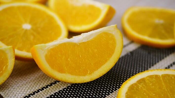 클리핑패스 음식 컬러 조각 백그라운드 농업 다이어트 오렌지 과일 재료 부분 디저트 귤 실내 건강 사람없음 여름 노란색 정원 주스 껍질 신선 원형 달콤 맛 자르기 열대과일 유기농 날것 비타민 건강식 내추럴 숙성 이국적 채식주의자 맛있는 MOV 해외동영상 클립영상 도형 웰빙 계절 산업 음료 컨셉 모션 내부 채식 동영상 영양소 파일형식