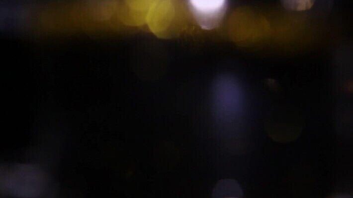 디자인 계절 컬러 백그라운드 크리스마스 패턴 추상 요정 따뜻함 그림자 사람없음 빨간색 초록색 파란색 빛 반짝임 컬러풀 노란색 검은색 어둠 거품 점 원형 황금 야간 소프트포커스 질감 기하학 야광 노려봄 점화 막 효과 MOV 해외동영상 클립영상 자연요소 도형 기념일 무늬 모션 촬영기법 표정 동영상 파일형식