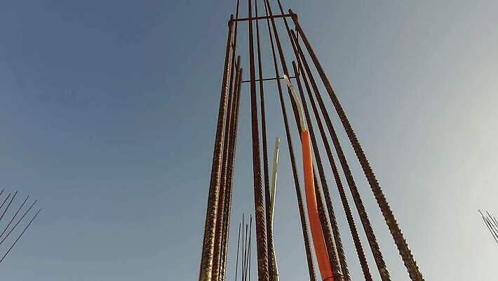 산업 선 백그라운드 패턴 건축양식 새로움 함께함 사람없음 건물 빛 쌓기 금속 힘 바 땅 철 보따리 부식 질감 시멘트 봉 망사 공학 평행 개발 썩음 철강 콘크리트 4K MP4 해외동영상 클립영상 건축물 교육 건축 컨셉 무늬 모션 재질 직물 동영상 파일형식