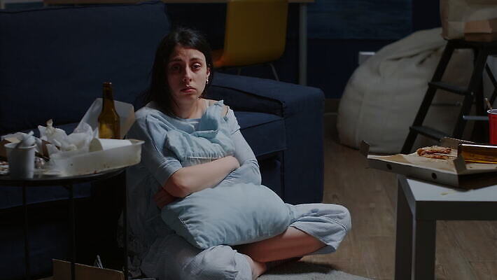 감정 스트레스 건강 피곤 성인 사람없음 고통 슬픔 표현 체험 좌절 고독 눈물 걱정 불행 문제 긴장 우울증 자살 적자 피해자 혼자 정신건강 4K MOV 해외동영상 클립영상 컨셉 사람 피해 질병 동영상 파일형식