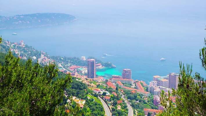 라이프스타일 유럽 바다 시계 컬러 여행 돈 요트 건축양식 하늘 호텔 휴가 주택 항해 사람없음 건물 파란색 여행객 항구 새벽 프랑스 도시 재산 고급 도박 크루즈 지중해 언덕 카지노 함선 장면 프랑스어 모나코 몬테카를로 4K 타임랩스 MP4 해외동영상 클립영상 자연요소 문자 건축물 건축 나라 컨셉 배_교통 교통시설 숙소 촬영기법 사람 생활 금융 동영상 파일형식