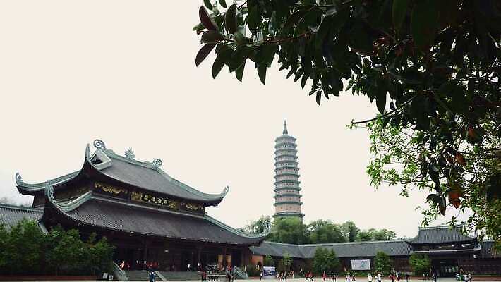 아시아 종교 여유 여행 불교 건축양식 사람없음 교회 평화 탑 사찰 베트남 수도원 항공촬영 랜드마크 복잡 신앙심 4K MOV 해외동영상 클립영상 건축물 건축 감정 나라 뷰포인트 컨셉 종교건축 건물 동남아시아 동영상 파일형식