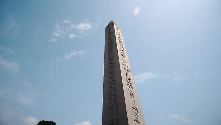 알파벳 조각 여행 건축양식 텍스트 이스탄불 이집트 미술 사람없음 맑음 골동품 바위 기둥 역사 재산 건축가 심볼 과거 대리석 안심 철탑 기념물 동쪽 선사시대 목각 칠면조 천연기념물 고고학 대본 랜드마크 옛날 오벨리스크 웅장함 제국 파라오 화강암 카피스페이스 4K 타임랩스 MP4 튀르키예 해외동영상 클립영상 직업 영어 교육 건축 아시아 컨셉 재료 아프리카 조류 날씨 문화예술 촬영기법 육류 금융 탑 공백 암석 돌_바위 방향 동영상 파일형식