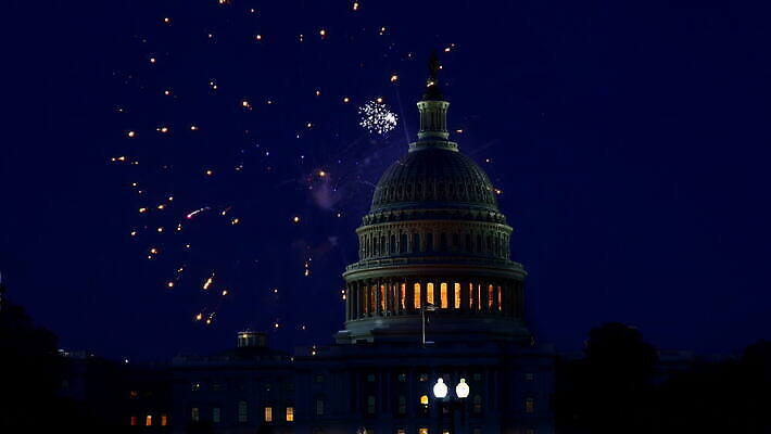 기념일 행복 건축양식 회의 휴가 불꽃 기념 폭죽 이벤트 사람없음 건물 축제 미국 일몰 자유 축하 4 콜롬비아 저녁 폭발 심볼 애국심 빛망울 천연기념물 국회 7월 독립 독립기념일 랜드마크 수도권 워싱턴 전국 정부 4K MOV 해외동영상 클립영상 건축물 건축 감정 컨셉 북아메리카 비즈니스 불 빛 숫자 노을 날짜 남아메리카 야간 지역 동영상 파일형식