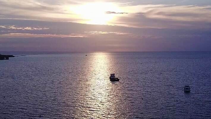 바다 여행 휴가 사람없음 일출 선박 MP4 해외동영상 클립영상 수상교통 노을 동영상 파일형식