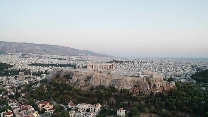 주간 계절 유럽 여행 백그라운드 하늘 휴가 거리 안테나 풍경 사람없음 야외 건물 도시풍경 환경 맑음 세계문화유산 도시 점 도심 지중해 그리스 오르기 장면 지역 아테네 스카이라인 리빙 드론 랜드마크 아크로폴리스 인기 수평선 MOV 해외동영상 클립영상 자연요소 건축물 나라 바다 통신 모션 날씨 문화재 동영상 파일형식