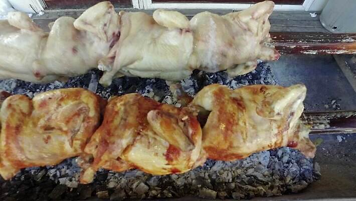 음식 백그라운드 불 건강 육류 돼지고기 스테이크 요리 사람없음 야외 빨간색 여름 빛 소풍 갈색 파티 식당 검은색 식사 저녁식사 치킨 어둠 소고기 흰색 뜨거움 연기 맛 그릴 바비큐 굽기 후추 점심식사 고립 드럼스틱 맛있는 4K MP4 해외동영상 클립영상 자연요소 계절 컬러 컨셉 식재료 주방용품 서양음식 이벤트 야외활동 상점 구이 향신료 동영상 닭고기요리 파일형식 생활용품 향미료 양념 오브젝트