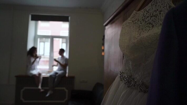 라이프스타일 커플 여자 남자 행복 여유 커피 음료 음식 신랑 결혼 가족 아침 휴식 아파트 주택 함께함 실내 따뜻함 사랑 사람 성인 사람없음 컵 식당 카페 꿈 낭만 머그컵 마시기 잡기 뜨거움 차 아침식사 카페테리아 MOV 해외동영상 클립영상 주간 식기 감정 컨셉 관계 모션 이벤트 내부 건물 생활 상점 식사 동영상 파일형식