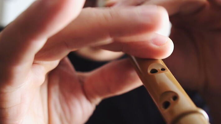 1 교육 선 음악 백그라운드 부분 손가락 학교 놀이 미술 취미 목재 갈색 우주 검은색 쪽지 소리 콘서트 거품 음악가 흰색 기구 악단 화려 그룹 클래식 불기 오브젝트 페이지 시트 오케스트라 교향곡 녹음기 멜로디 뮤지컬 바로크 옛날 원고 4K MOV 해외동영상 클립영상 나무 직업 손 컬러 컨셉 재료 모션 문화예술 공연 동영상 파일형식 녹음_기록