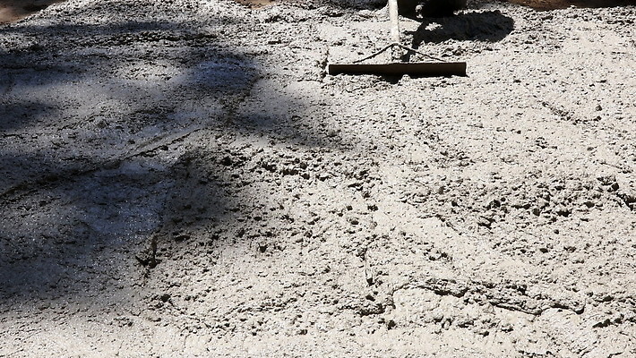 직업 공공시설 산업 포장 표면 노동자 건설업 사람없음 장비 보행로 붓기 천 믹서 서비스 시멘트 부활 건축업자 계약자 석공 콘크리트 4K MOV 해외동영상 클립영상 건축 길 모션 직물 계약 시설 동영상 파일형식