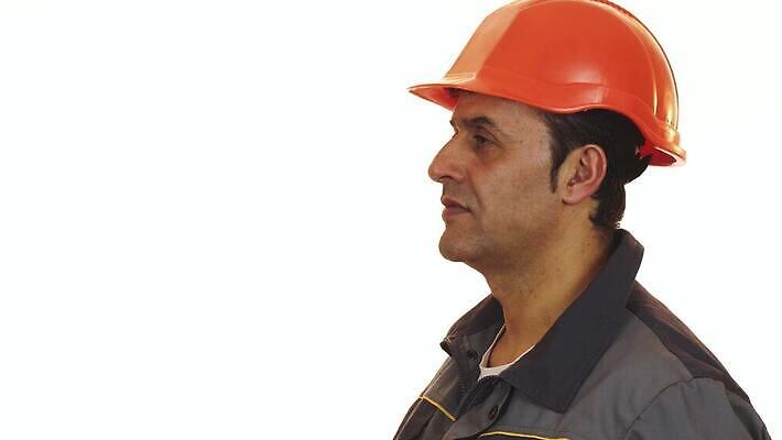 직업 산업 유니폼 비즈니스 건축양식 노동자 새로움 실내 한명 기계 장비 공구 도움 기술자 엔지니어 보호 헬멧 종업원 목수 직원 투자 목공예 고정 감독관 히스패닉 공학 개발 건축업자 계약자 고립 고용 공예가 송곳 재주꾼 프로젝트 4K MOV 해외동영상 클립영상 1 옷 교육 건축 컨셉 사람 내부 구직 도구 보호장비 공예 계약 동영상 채용 파일형식