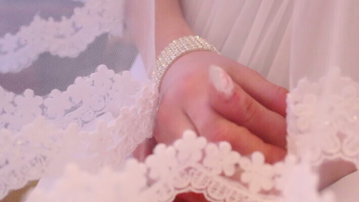 라이프스타일 손 디자인 커플 공원 꽃 행복 신랑 결혼 가족 신혼부부 자동차 결혼식 휴가 키스 사랑 미소 웃음 사람 사람없음 귀여움 정원 활발 낭만 신혼여행 수확 하트 아내 클래식 우아함 유혹 심볼 만족 열정 MOV 해외동영상 클립영상 모양 식물 부부 공공시설 감정 육상교통 컨셉 농업 관계 표정 이벤트 생활 신체부위 애정표현 신혼 동영상 파일형식