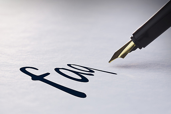 포토 JPG 해외이미지 종이 텍스트 사람없음 만년필 기록 질문 페이지 유행어 해외202004 해외포토 펜 유행 파일형식