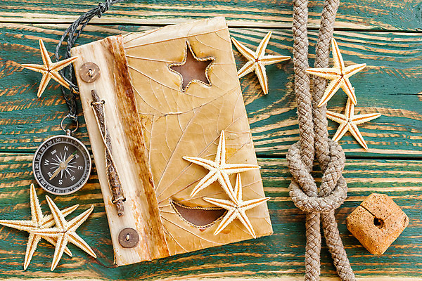 포토 JPG 해외이미지 직업 디자인 별 종이 바다 여행 백그라운드 패턴 벽지 날씨 조개 불가사리 연체동물 이야기 사람없음 목재 책 손상 수확 껍질 신용카드 잡지 나침반 갑판 질감 통나무 엽서 수목 옛날 원정 카피스페이스 해외202004 해외포토 자연요소 나무 컨셉 무늬 농업 배_교통 재료 어패류 극피동물 무척추동물 간행물 금융 공백 편지 파일형식