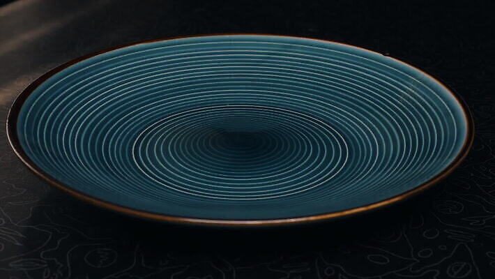 식기 접시 음식 다이어트 탁자 파스타 따뜻함 스파게티 요리 사람없음 목재 파란색 주방 식당 숟가락 식사 저녁식사 이탈리아 카페 신선 뜨거움 이탈리아음식 오븐 맛 아침식사 수증기 찌개 먹기 책상 반죽 점심식사 끓이기 마카로니 백자 볼로냐 삶기 치프 맛있는 MOV 해외동영상 클립영상 나무 유럽 컬러 가구 컨셉 재료 모션 서양음식 수저 건강 상점 가전제품 도자기 동영상 파스타면 파일형식