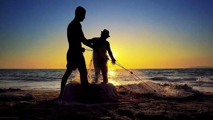 직업 남자 아시아 바다 태국 낚시 사람 두명 강 태양 일출 일몰 그물 낚시꾼 라오스 미얀마 4K MP4 해외동영상 클립영상 자연요소 나라 레저 노을 동영상 파일형식
