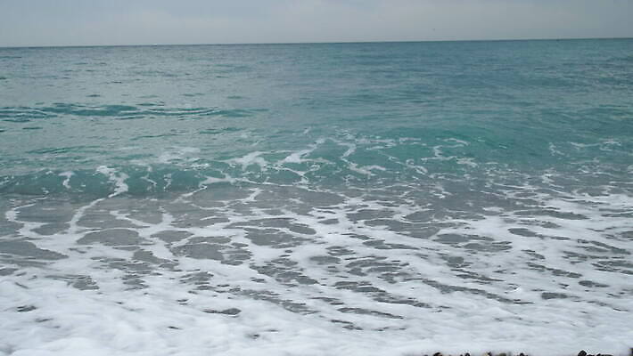 유럽 모래 파도 바다 여행 백그라운드 건축양식 자연 하늘 휴가 휴식 사람없음 야외 물 파란색 조약돌 흰색 만 숲 작음 지중해 휴양지 크로아티아 석호 파라다이스 헤드랜드 4K MOV 해외동영상 클립영상 자연요소 건축 나라 컬러 컨셉 장소 돌_바위 크기 생태계 동영상 파일형식