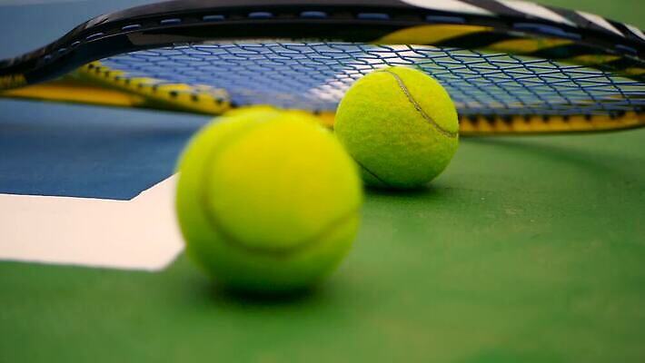 스포츠 공 사람없음 운동 테니스 라켓 소프트포커스 MOV 해외동영상 클립영상 스포츠용품 촬영기법 건강 구기 동영상 파일형식