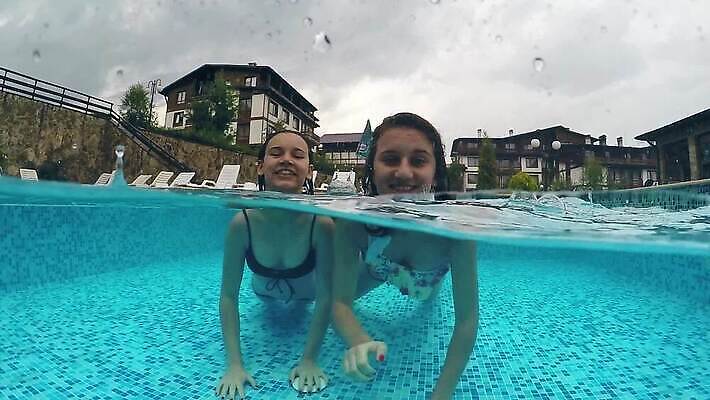 백인 모델 라이프스타일 응시 여자 얼굴 조각 2 다이어트 장난 모션 휴가 수박 함께함 미소 사람 성인 야외 여름 친구 비키니 뷰티 파티 수중 신선 잡기 혀 당구 먹기 느림 섞기 이국적 MP4 해외동영상 슬로모션 클립영상 레이스천 서양인 시선 계절 수영복 컨셉 과일 관계 촬영기법 표정 건강 이벤트 생활 신체부위 구기 직물 입 동영상 파일형식