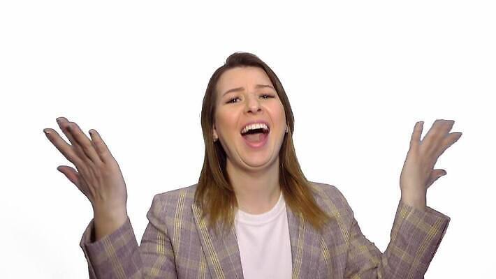 백인 1 학생 응시 감정 얼굴 백그라운드 실내 한명 사람 성인 놀람 분노 표현 스마트 호기심 흥분 충격 시끄러움 고립 공격적 바보 진짜 4K MOV 해외동영상 클립영상 서양인 시선 컨셉 표정 내부 신체부위 동영상 파일형식