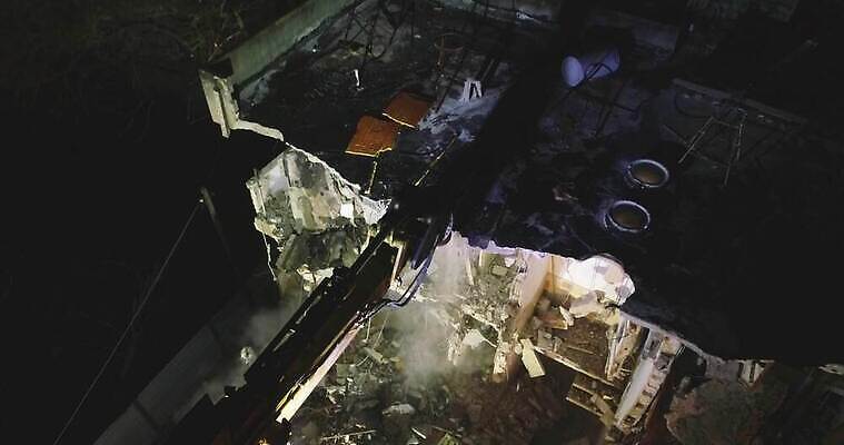 산업 건축양식 주택 건설업 안테나 사람없음 건물 손상 건설현장 기둥 작업 플랫 닫기 쓰레기 땅 충돌 불도저 굴착기 버리기 충격 애벌레 팔 공학 진행 격파 옛날 콘크리트 파멸 무너짐 4K MOV 해외동영상 클립영상 건축물 교육 건축 컨셉 통신 모션 신체부위 중장비 벌레 동영상 파일형식 소멸