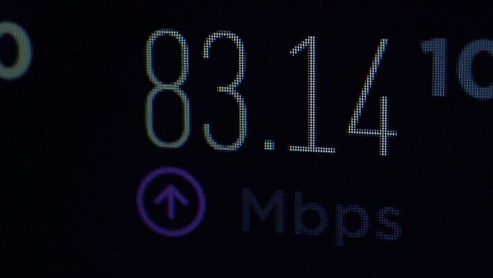 백그라운드 이동 인터넷 통신 통계 사람없음 그래픽 컴퓨터 글로벌 디지털 스크린 모니터 자료 공연 원형 네트워크 지시 연결 무선전화기 분석 측정 서비스 속도 신호 와이파이 전염 점수 온라인 다운로드 로딩 서버 속도계 업로드 인터페이스 제어 MOV 해외동영상 클립영상 도형 컨셉 모션 이벤트 전자제품 질병 전화기 무선인터넷 감염 동영상 파일형식