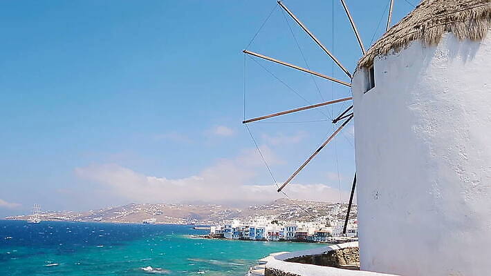 전통 외관 유럽 문화 바다 컬러 섬 여행 건축양식 하늘 아침 휴가 사람없음 야외 건물 파란색 컬러풀 마을 풍차 흰색 도시 역사 지중해 그리스 묘사 휴양지 타운 그리스인 미코노스섬 옛날 인기 스타일 MOV 해외동영상 클립영상 주간 서양인 건축물 건축 나라 장소 동영상 파일형식