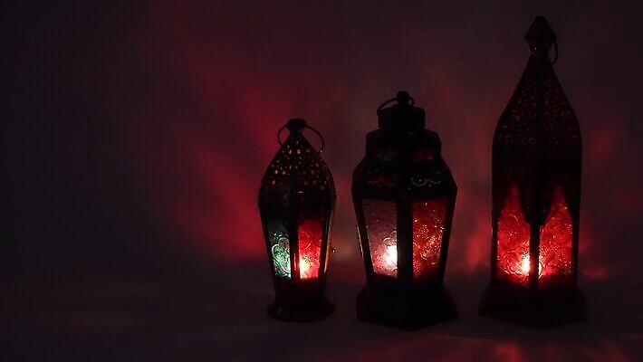 전통 디자인 종교 문화 컬러 백그라운드 컨셉 유리 휴가 이집트 사람없음 빛 축제 수확 등불 램프 축하 인사 신용카드 클래식 중앙 이슬람교 신성 고립 단식 라마단 아라베스크 아랍어 옛날 4K MP4 튀르키예 해외동영상 클립영상 아시아 농업 아프리카 재질 조명 금융 예절 동영상 파일형식