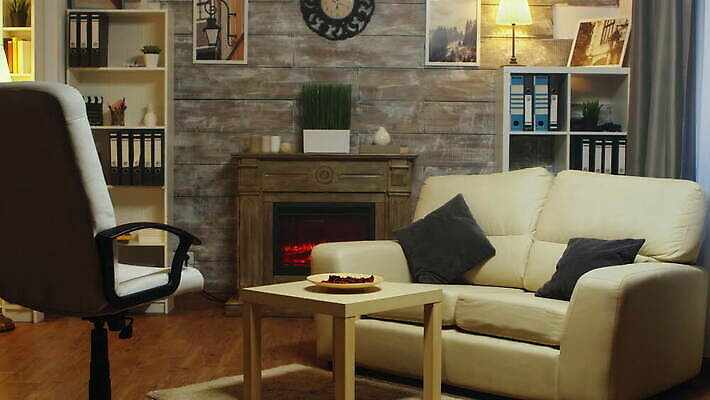 직업 관계 결혼식 함께함 실내 건강 사람 앉기 사람없음 치료 소파 듣기 슬픔 충돌 상담 싸움 문제 해결 이혼 정신과 정신과의사 조언 지원 치료사 헬프 스타일 심리치료 4K MOV 해외동영상 카운슬러 클립영상 감정 결혼 컨셉 의자 의학 모션 병원 내부 의사 도움 상담원 동영상 심리 파일형식