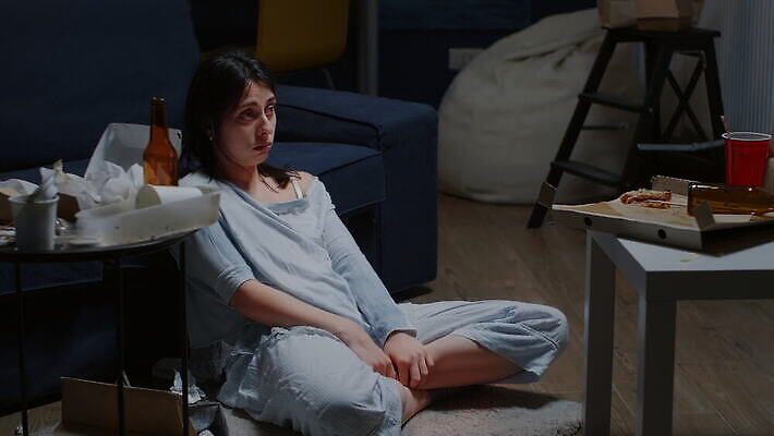 감정 스트레스 건강 피곤 성인 고통 슬픔 표현 체험 좌절 고독 눈물 걱정 불행 문제 긴장 우울증 자살 적자 피해자 혼자 정신건강 4K MOV 해외동영상 클립영상 컨셉 사람 피해 질병 동영상 파일형식