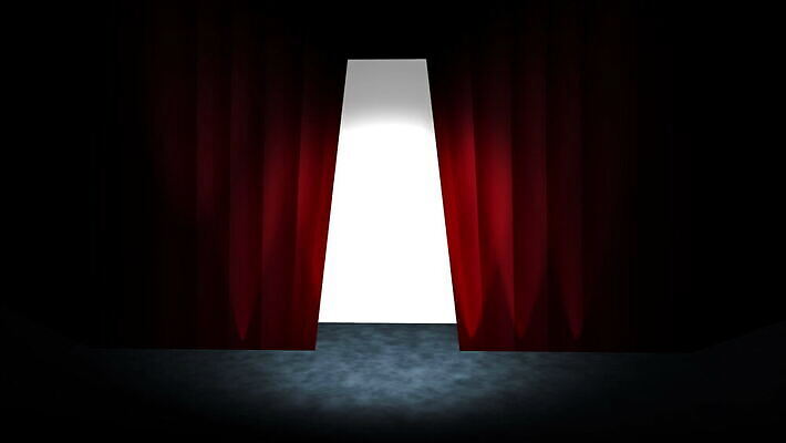 백그라운드 놀이 미술 사람없음 빨간색 콘서트 공연 무대 흰색 직물 커튼 오픈 발표 클래식 영화관 극장 필름 영화 질감 쇼 드라마 스포트라이트 연극 브로드웨이 시상식 오페라 벨벳 4K MOV 해외동영상 클립영상 컬러 컨셉 문화예술 이벤트 실크 동영상 파일형식