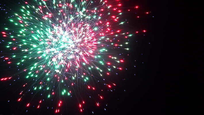 기념일 행복 크리스마스 캐나다 불 휴가 불꽃 새해 기념 폭죽 불꽃놀이 이벤트 사람없음 파티 축제 미국 기쁨 자유 축하 저녁 폭발 경례 기념물 애국심 빛망울 7월 독립 독립기념일 4K MOV 해외동영상 클립영상 자연요소 감정 컨셉 북아메리카 놀이 빛 인사 날짜 야간 동영상 파일형식