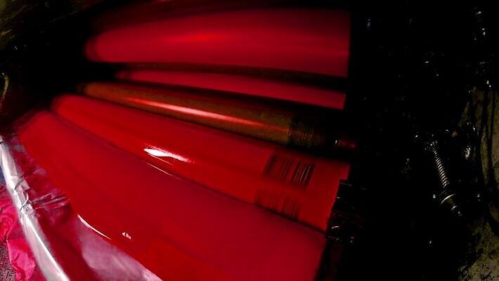 식물 산업 종이 컬러 공장 모션 잉크 주택 사람없음 책 상점 기계 장비 도구 업무 판넬 작업실 신문 제조 잡지 인쇄 속도 상업 롤러 언론 출판 4K MP4 해외동영상 클립영상 공업 건물 간행물 작업 뉴스 동영상 파일형식