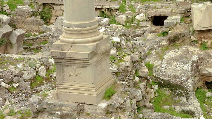 문화 여행 중동 건축양식 유물 벽돌 사람없음 건물 바위 기둥 역사 지중해 대리석 고고학 구시가지 랜드마크 로마인 명승지 바실리카 비잔틴 석회암 예루살렘 옛날 이스라엘 팔레스타인 MOV 해외동영상 클립영상 전통 건축물 교육 건축 나라 바다 재료 인종 풍경 암석 돌_바위 동영상 서아시아 제국 파일형식