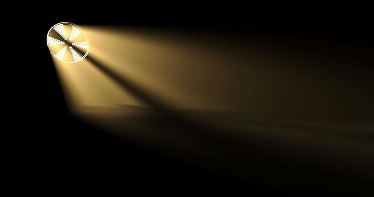 산업 조명 사람없음 건물 빛 금속 희망 힘 기계 추위 신선 뜨거움 부채 고리 볼륨 시원함 회전 잠금 먼지 시스템 온도 공학 펌프 되감기 린스 지하실 철강 공급 4K MOV 해외동영상 클립영상 건축물 교육 감정 재질 보안 동영상 파일형식