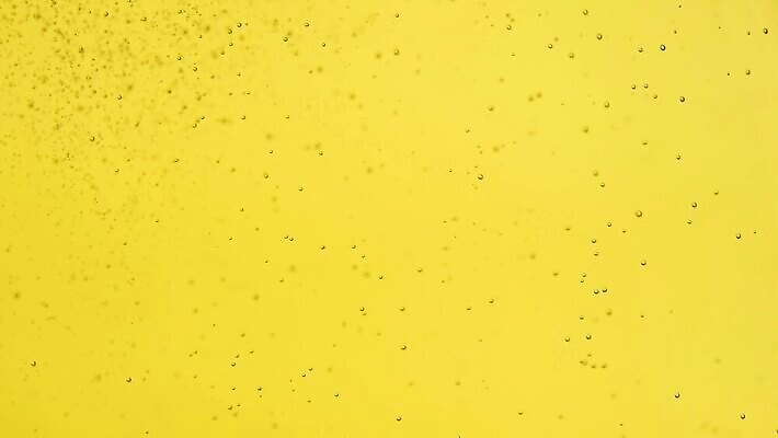 음료 백그라운드 모션 유리 맥주 사람없음 옆모습 물 노란색 와인 거품 흐름 추위 흰색 알코올 신선 투명 액체 개울 황금 붓기 닫기 샴페인 상쾌 회전 각도 느림 소다 MOV 해외동영상 클립영상 자연요소 감정 뷰포인트 컬러 컨셉 재질 주류 강 동영상 파일형식