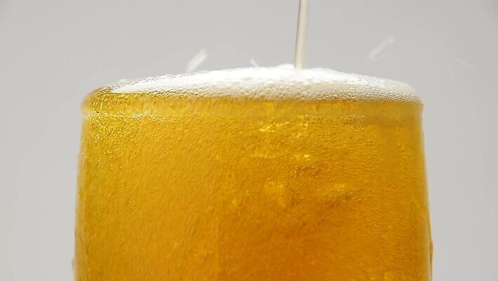 맥주 사람없음 거품 흐름 알코올 붓기 MOV 해외동영상 클립영상 컨셉 모션 주류 동영상 파일형식 음료