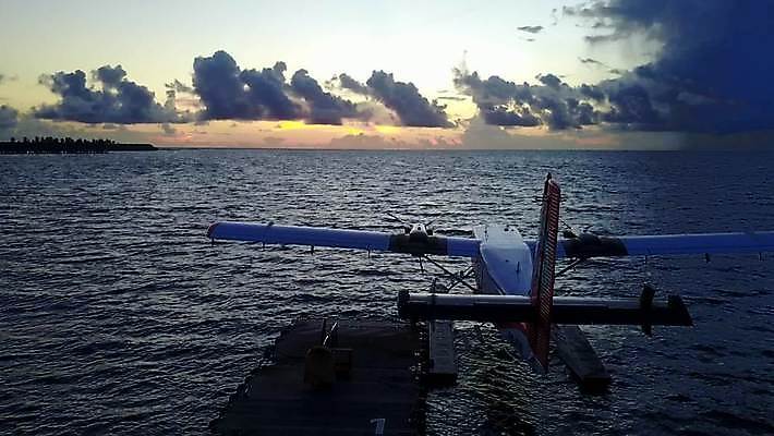 바다 비행기 사람없음 MP4 해외동영상 클립영상 항공교통 대중교통 동영상 파일형식