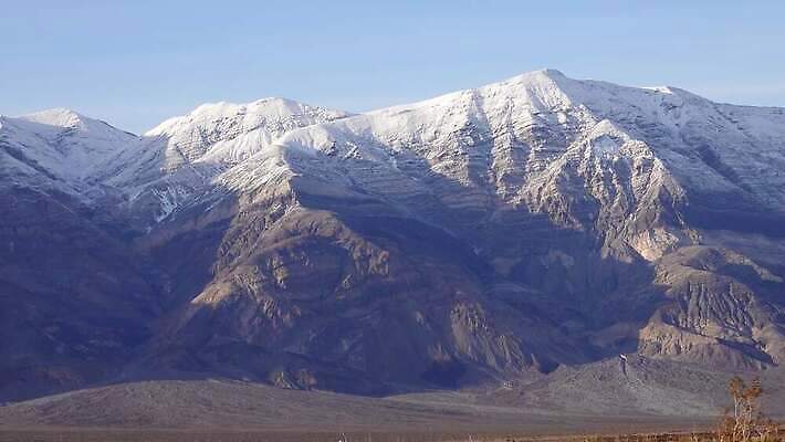 구름 공원 모래 여행 겨울 자국 자연 하늘 휴가 산 건조 파노라마 풍경 사람없음 야외 파란색 계곡 맑음 얼음 미국 트래킹 하이킹 사막 흰색 황무지 숲 언덕 빙하 캘리포니아 통과 내추럴 요세미티국립공원 전국 절정 4K MP4 해외동영상 클립영상 자연요소 계절 공공시설 컬러 북아메리카 레저 날씨 촬영기법 국립공원 생태계 동영상 파일형식