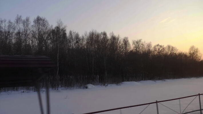 나무 여행 백그라운드 겨울 창문 하늘 사람 풍경 사람없음 초록색 마을 봄 기차 역 숲 언덕 시베리아 평야 혼자 4K MOV 해외동영상 클립영상 식물 계절 육상교통 컬러 교통시설 자연 대중교통 동영상 파일형식