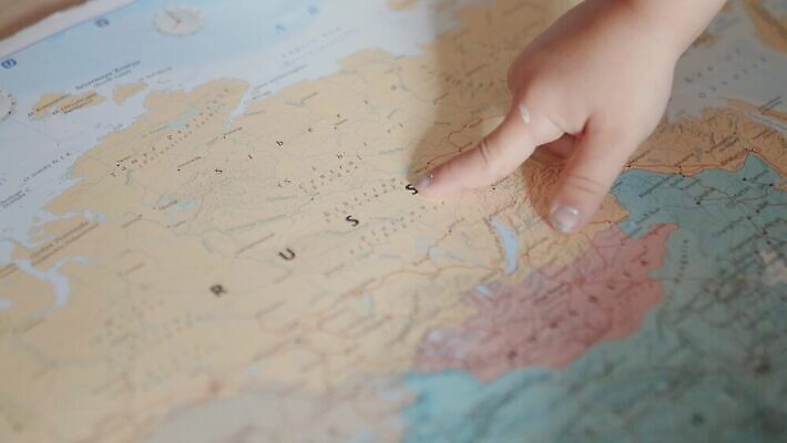 모양 손 실루엣 아시아 선 컬러 여행 지도 미술 그래픽 파란색 컬러풀 세계 플랫 땅 몽골 대륙 러시아 심플 윤곽 지역 포인트 동영상 고립 공화국 러시아인 모스크바 엘리먼트 전국 지도책 지리 국경 4K MOV 해외동영상 클립영상 서양인 유럽 나라 문화예술 촬영기법 신체부위 책 금융 파일형식