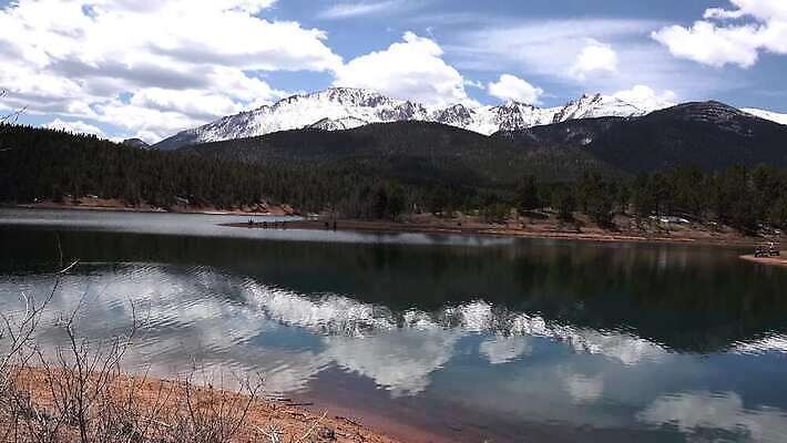 구름 공원 자연 산 풍경 사람없음 숲 콜로라도 4K MP4 해외동영상 클립영상 자연요소 공공시설 미국 생태계 동영상 파일형식