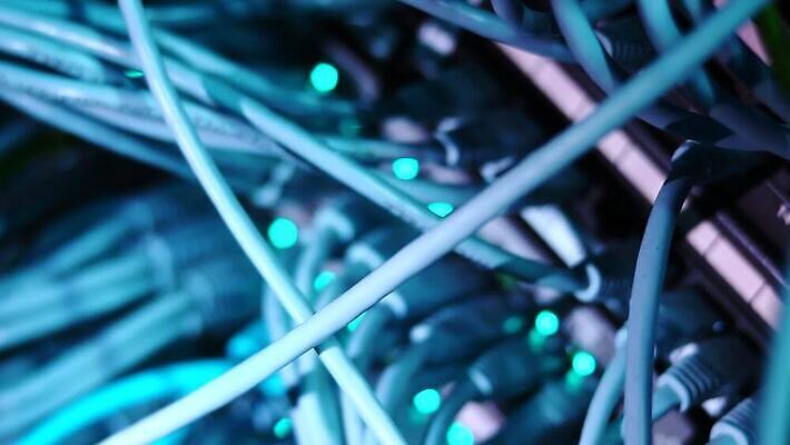 디자인 산업 과학 인터넷 통신 부분 기술 사람없음 빛 컴퓨터 자료 어둠 장비 정보 그물 네트워크 플러그 코드 전기에너지 연결 접속 속도 전자 철사 섬유 스위치 랜 서버 신발장 하드웨어 네트워킹 MOV 해외동영상 클립영상 전자제품 에너지 직물 동영상 파일형식