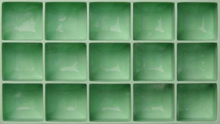 모양 음료 주택 쟁반 사람없음 초록색 물 주방 냉동 얼음 블록 추위 신선 칵테일 투명 액체 시원함 컨테이너 플라스틱 큐브 상쾌 서식 서리 정사각형 냉장고 고체 곰팡이 냉동고 4K 타임랩스 MOV 해외동영상 클립영상 자연요소 도형 감정 산업 컬러 재질 주류 촬영기법 건물 가전제품 동영상 파일형식