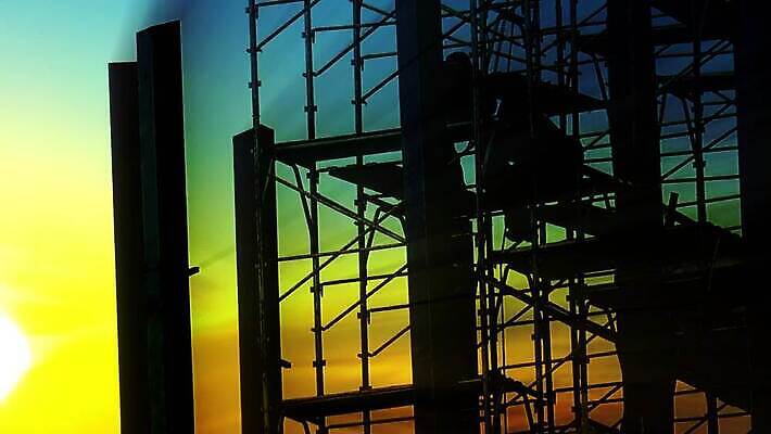 직업 건축물 남자 실루엣 산업 여행 하늘 부동산 노동자 새로움 안전 사람 사람없음 야외 건물 태양 일출 동남아시아 일몰 건설현장 성장 작업 망치 위험 바쁨 베트남 라오스 개발 패닝샷 건설근로자 타임랩스 MOV 해외동영상 클립영상 자연요소 건축 아시아 컨셉 건설업 촬영기법 노을 공구 재산 동영상 파일형식