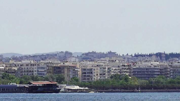유럽 바다 여행 요트 교통시설 자연 항해 사람없음 목재 물 태양 여행객 탑 탐험 수확 골동품 흰색 도시 보트 역사 크루즈 그리스 복고 함선 해적 포트 네비게이션 그리스인 돛대 랜드마크 레가타 마케도니아 옛날 4K MP4 해외동영상 클립영상 자연요소 서양인 나무 건축물 나라 컬러 교통 농업 배_교통 재료 사람 도둑 시설 생태계 동영상 파일형식 남유럽