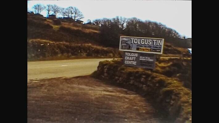 외관 사람없음 야외 흐름 수확 골동품 도시 거친 개울 역사 황금 클래식 도서관 필름 영화 향수 문서 복고 통조림 영사기 동영상 방앗간 구식 보관소 아마추어 옛날 왕국 콘월 4K MOV 해외동영상 클립영상 교육 컨셉 농업 문화예술 강 화장품 저장 파일형식