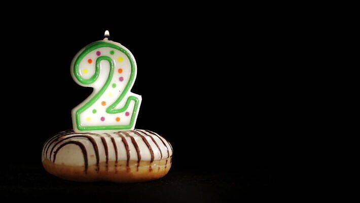 1 행복 백그라운드 휴가 실내 종류 사람없음 빛 장난감 뷰티 숫자 케이크 검은색 어둠 아기 신생아 생일 행운 유머 도넛 연도 동영상 정물화 카운트 페스츄리 카피스페이스 HD MOV 해외동영상 스펀지케이크 클립영상 문자 기념일 감정 빵 컬러 컨셉 디저트 사람 내부 공백 그림 파일형식