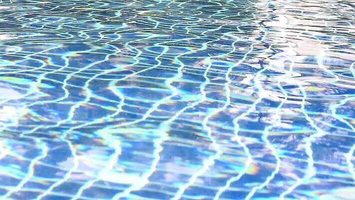 물결 파도 바다 백그라운드 패턴 표면 추상 사람없음 물 여름 파란색 빛 반사 수중 수영 흰색 투명 액체 당구 질감 터키석 MOV 해외동영상 클립영상 자연요소 계절 컬러 무늬 구기 수상스포츠 보석 동영상 파일형식